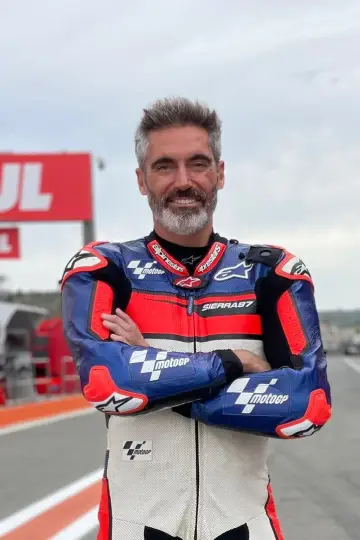 Photo Enrique Sierra #645626