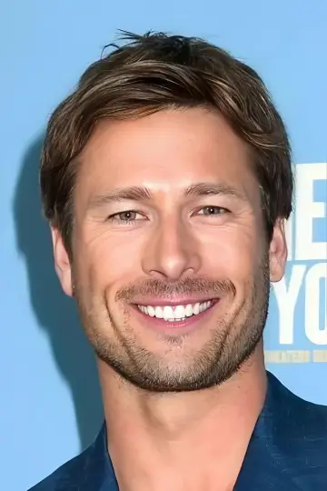 Photo Glen Powell #400343