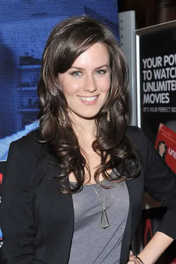 Photo Katie Featherston #75945