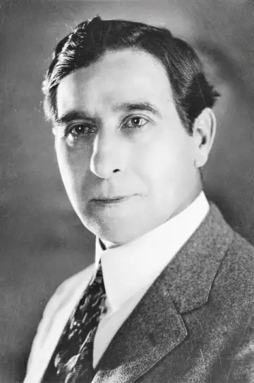 Photo Paul Panzer #86970