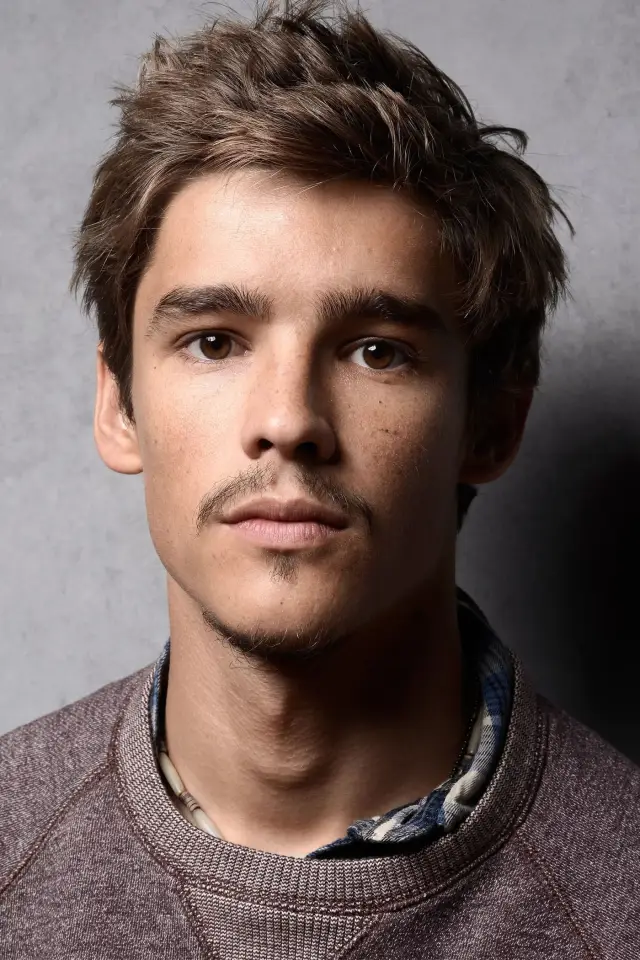 Photo Brenton Thwaites
