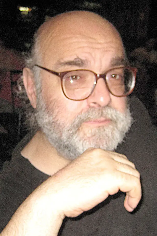 Photo Ric Menello