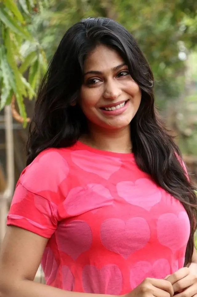 Photo Vijayalakshmi Agathiyan