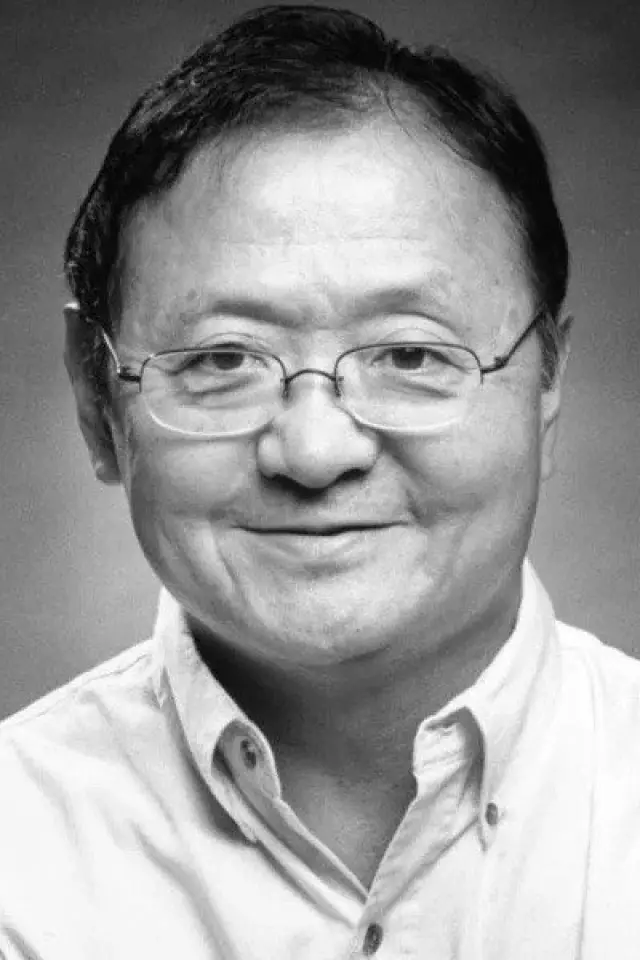 Photo Paul Chihara