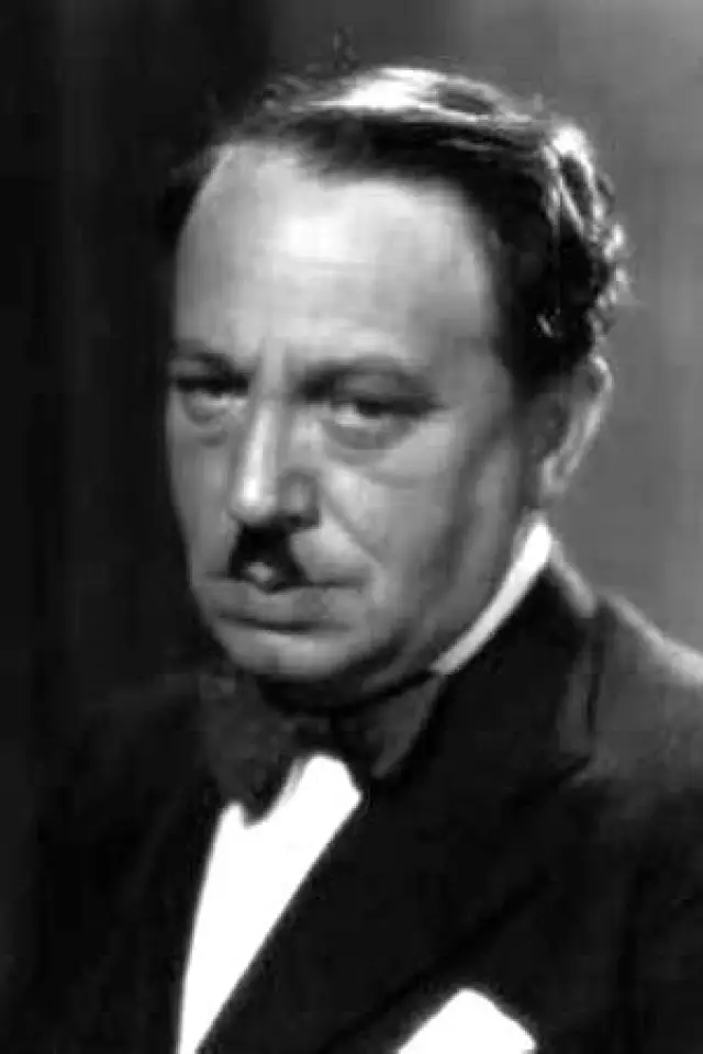 Photo Gyula Gózon