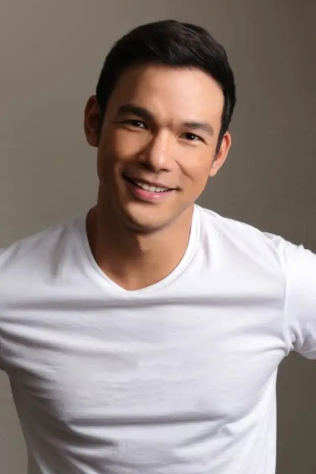 Photo Mark Bautista