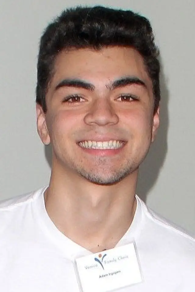 Photo Adam Irigoyen