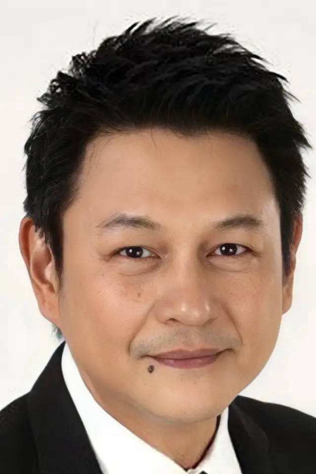 Photo Songsit Roongnophakunsri
