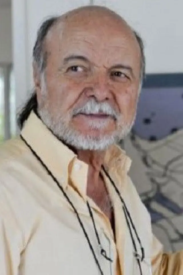 Photo Nikos Tzimas