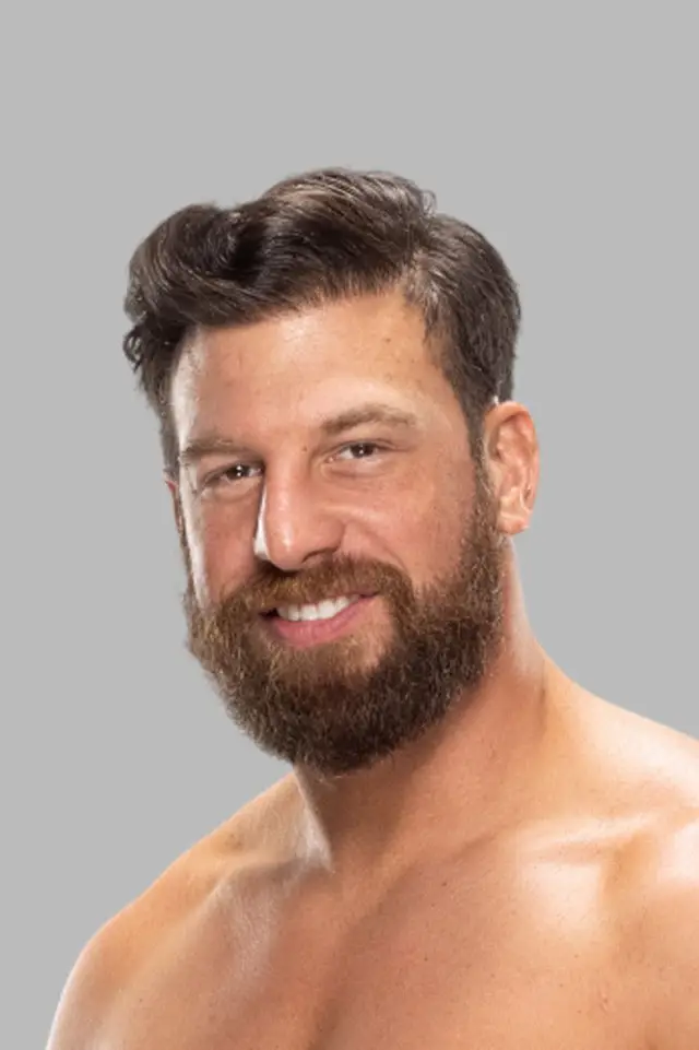 Photo Drew Gulak