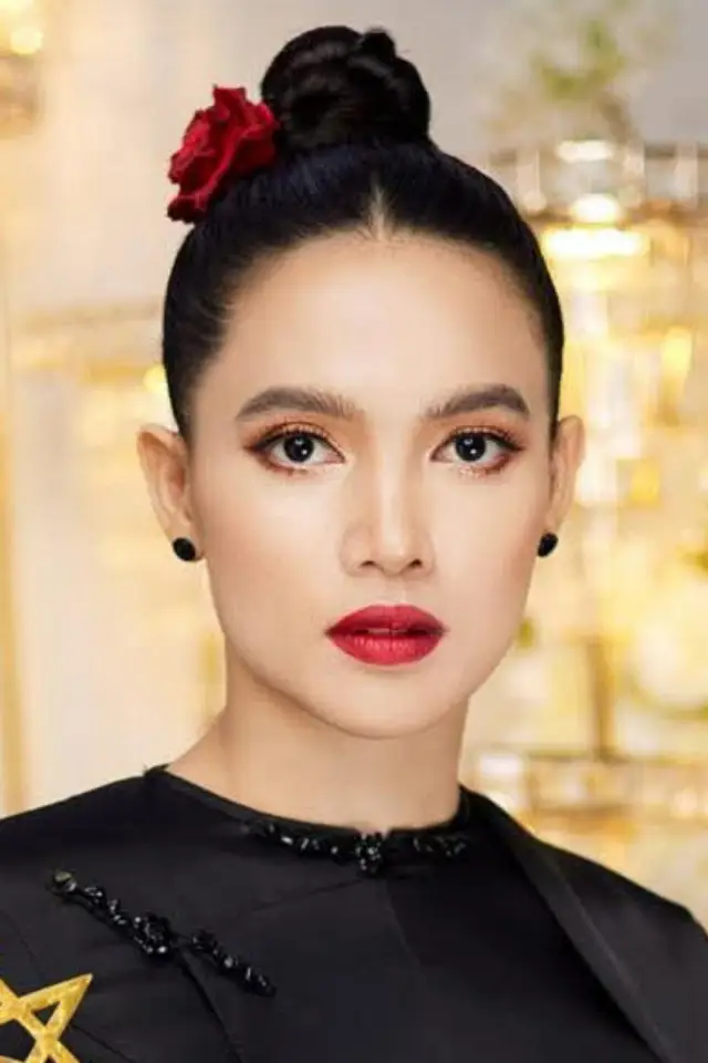Photo Aye Myat Thu
