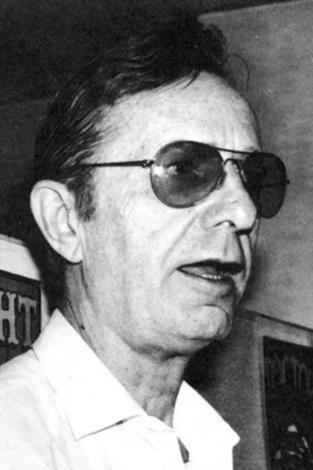 Photo Bill Everett
