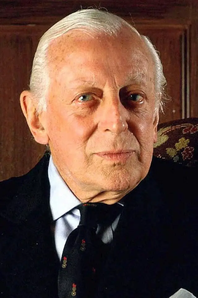 Photo Alistair Cooke