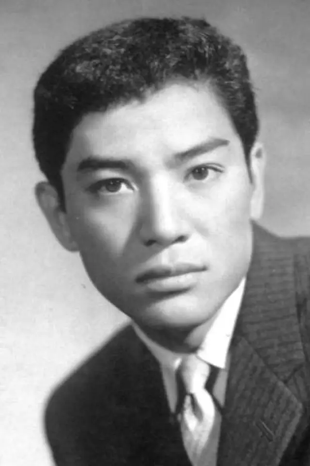 Photo Keiichirō Akagi