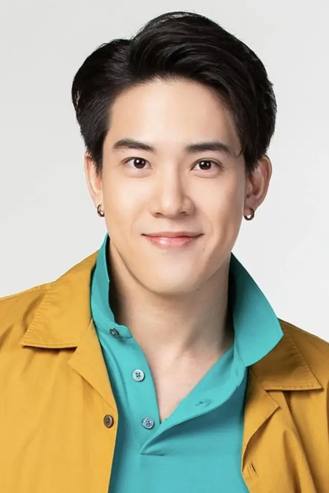 Photo Chatchawit Techarukpong