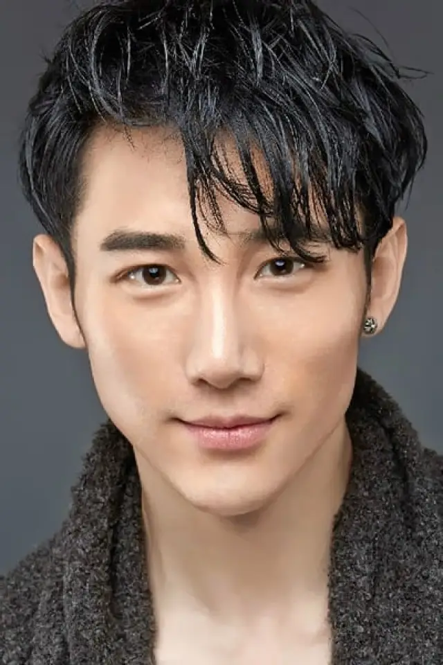 Photo Ding Yi