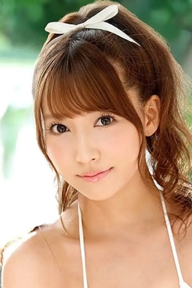 Photo Yua Mikami