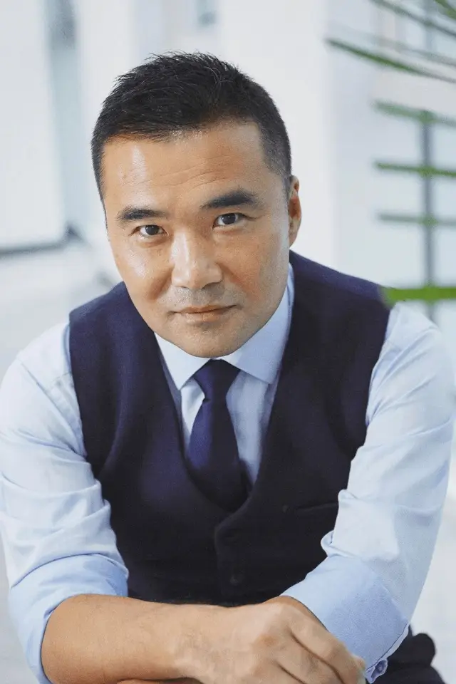 Photo Cui Zhong
