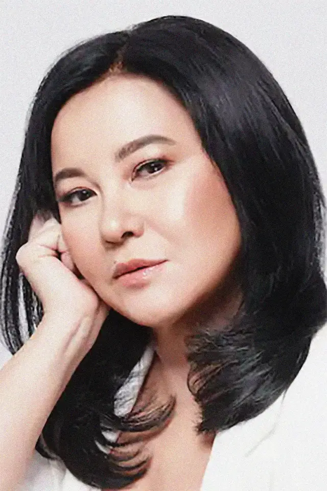 Photo Lorna Tolentino
