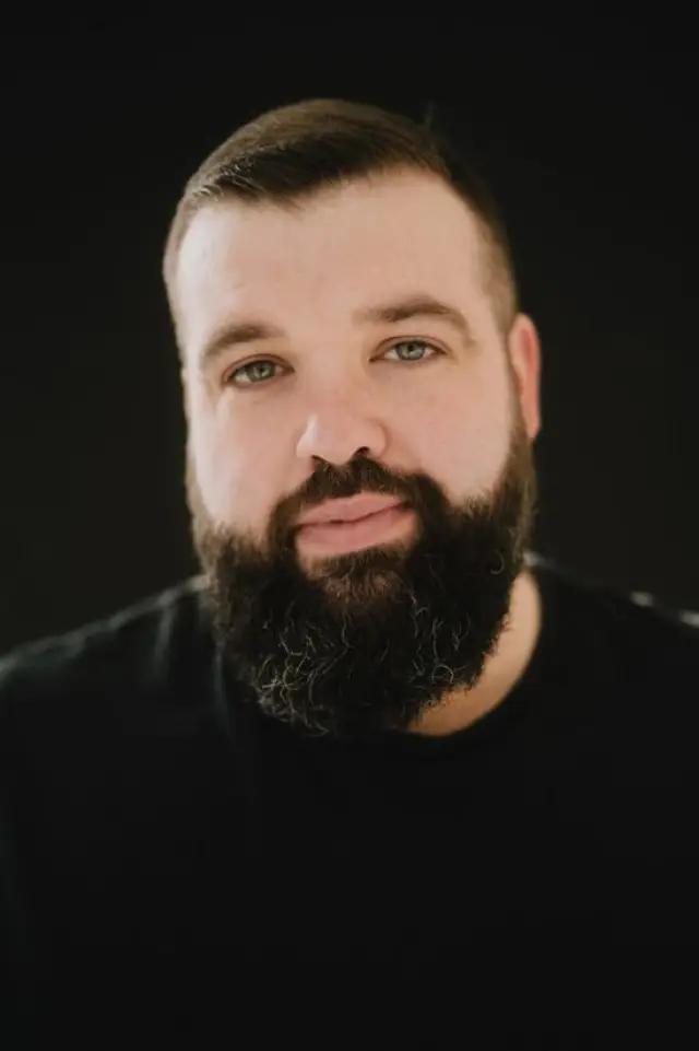 Photo Dave Elliot