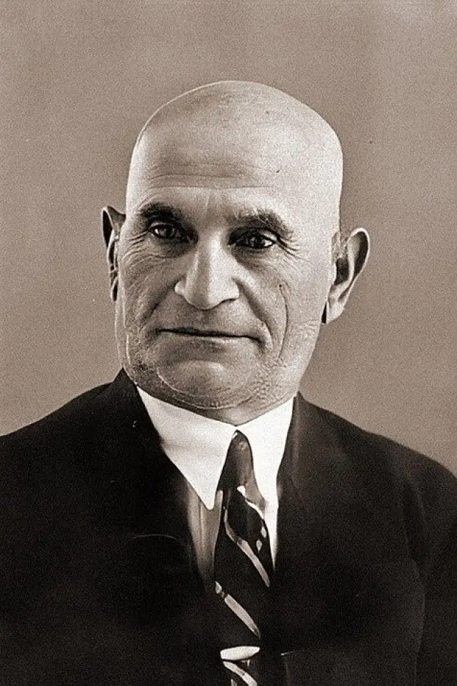 Photo Süleyman Sani Axundov