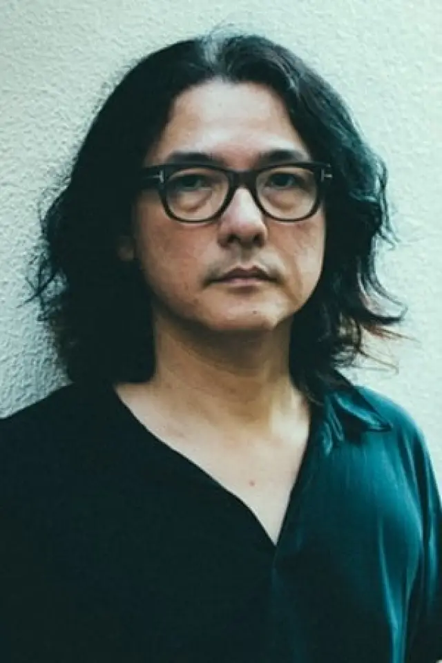 Photo Shunji Iwai