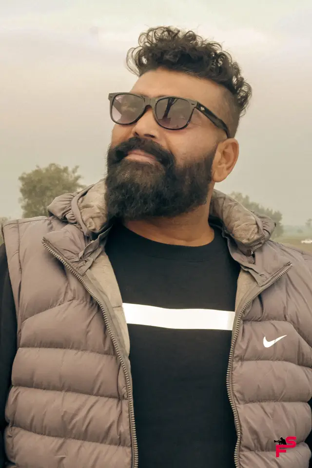 Photo Sunny Bhatti