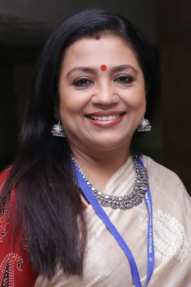 Photo Poornima Bhagyaraj
