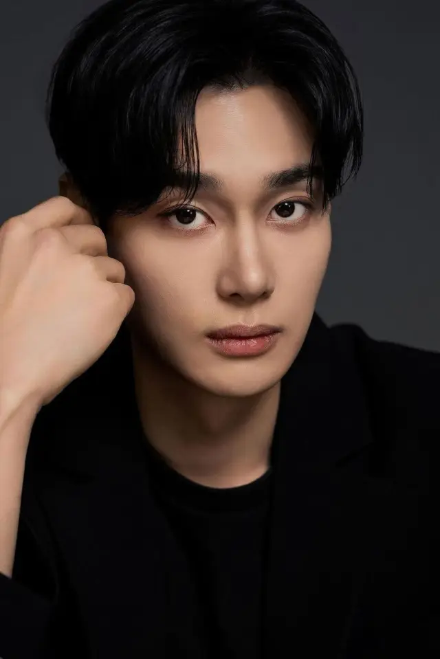 Photo Hwang Dong-hee