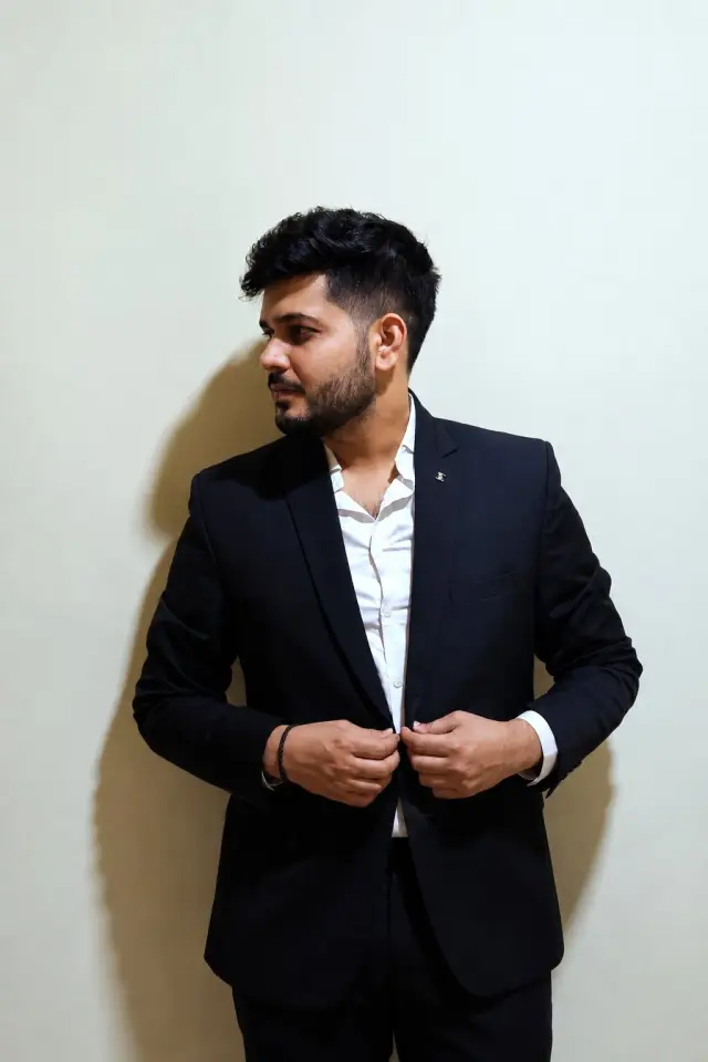 Photo Luv Sharma