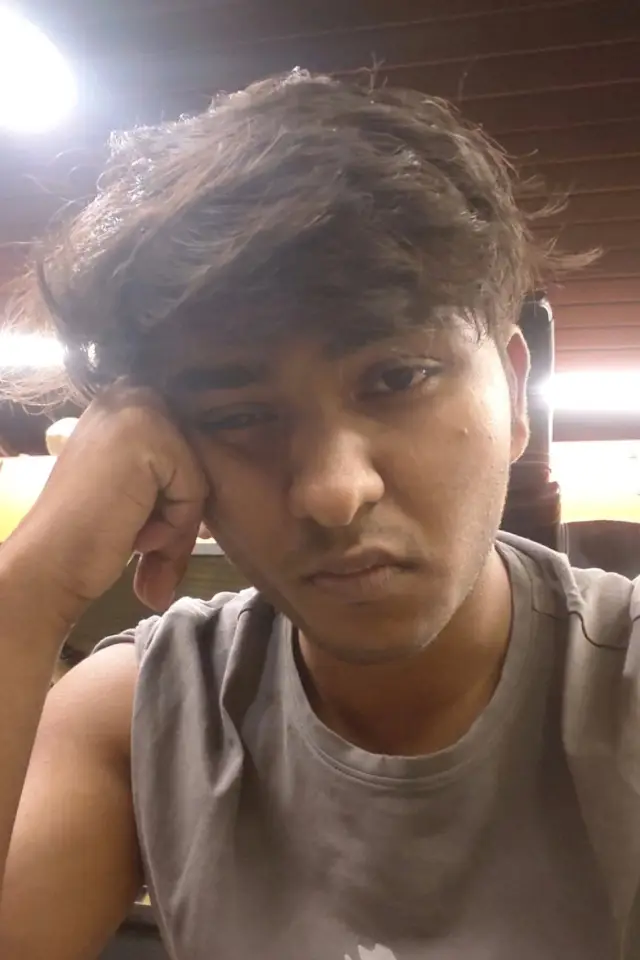 Photo Aadhi