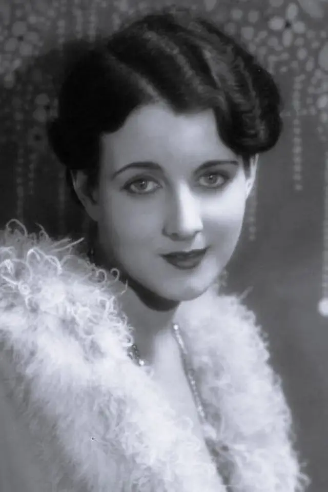 Photo Gertrude Olmstead