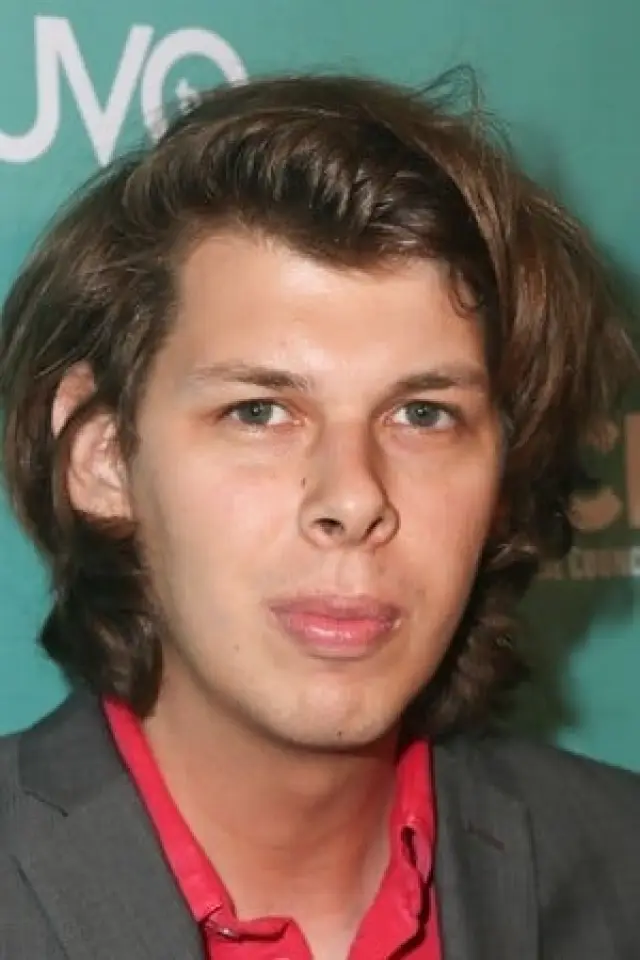Photo Matthew Cardarople