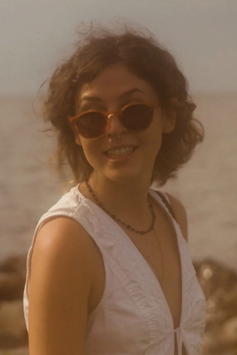 Photo Clara Barnstone