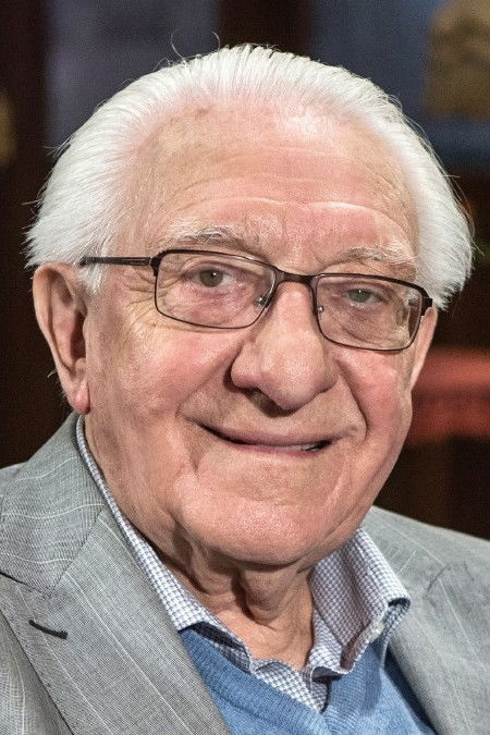 Photo Gustav Oplustil