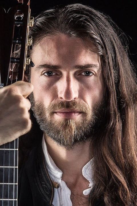 Photo Estas Tonne