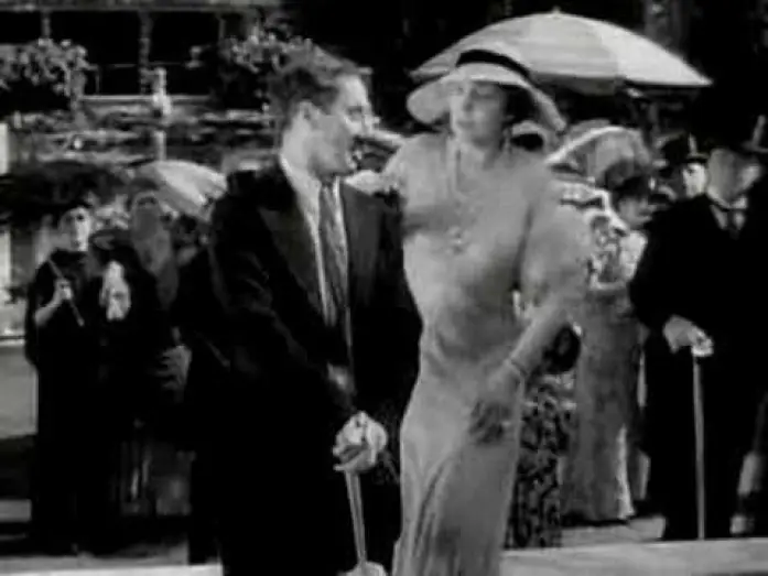 Watch film Duck Soup — Duck Soup Trailer