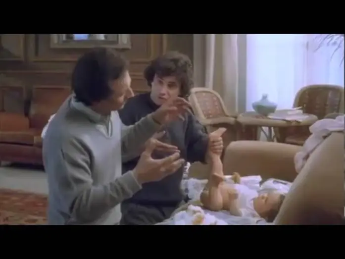 Watch film Three Men and a Cradle — Trois hommes et un couffin ( bande annonce )