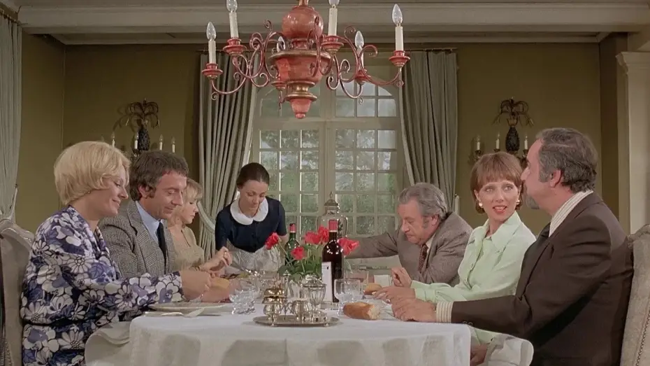 Watch film The Discreet Charm of the Bourgeoisie — Le charme discret de la bourgeoisie de Luis Buñuel