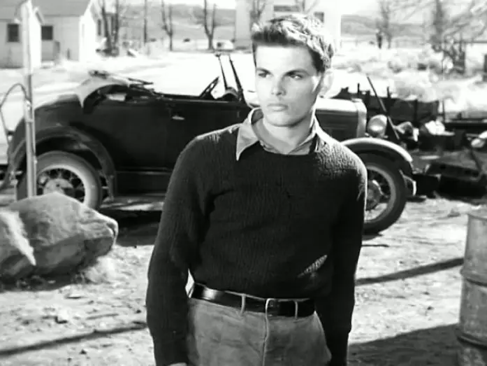 Watch film Out of the Past — Goldenes Gift - Trailer