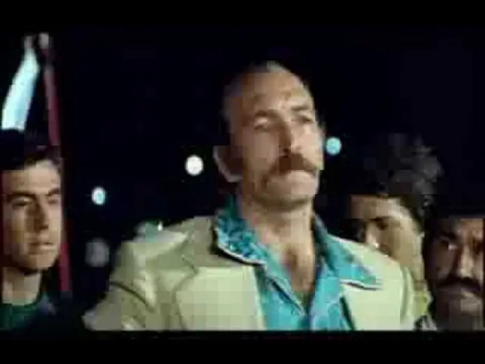 Watch film Watch Out, We're Mad — Y sino, nos enfadamos...divertida escena Bud spencer