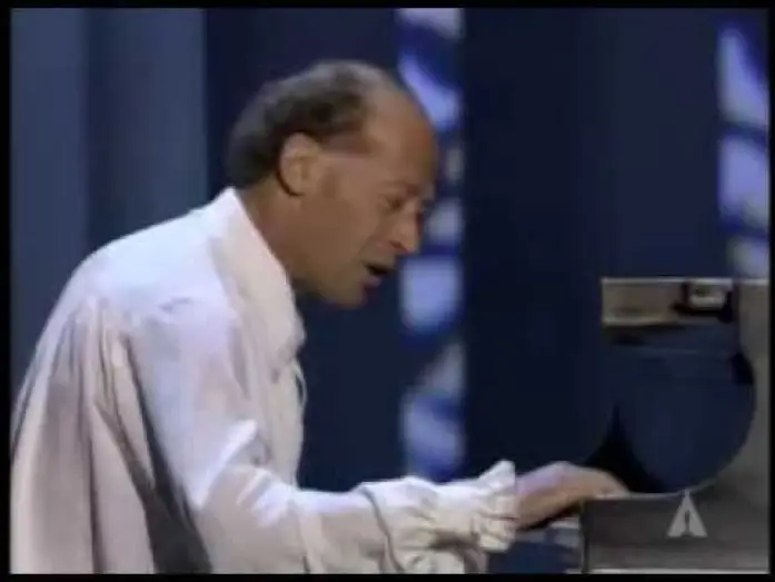 Watch film Shine — David Helfgott performs at the Oscar®