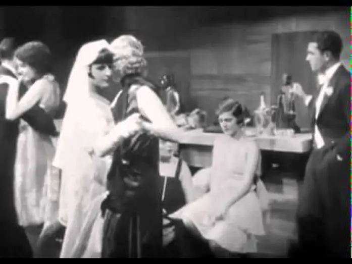 Watch film Pandora's Box — Pandora's Box - Louise Brooks Dances