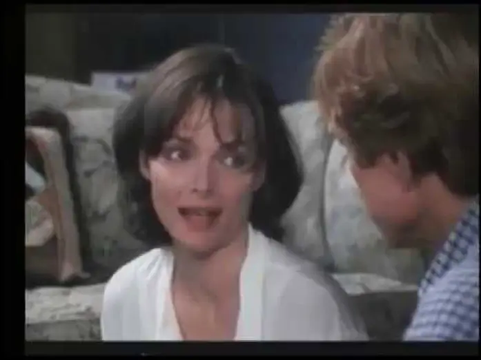 Watch film Up Close & Personal — Up Close & Personal - 1996 MOVIE TRAILER Michelle Pfeiffer Robert Redford