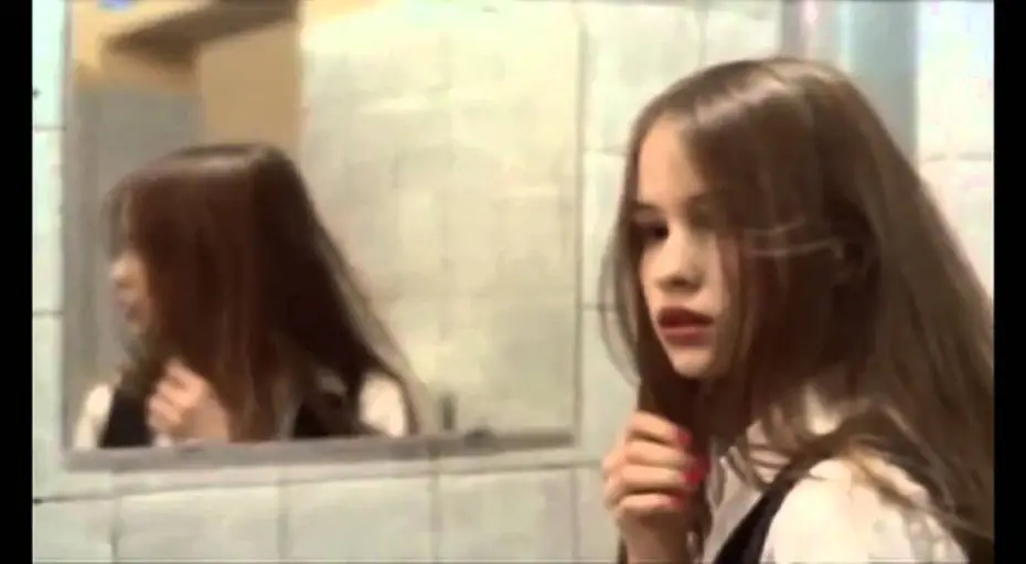 Watch film Christiane F. — CHRISTIANE F. - NOI, I RAGAZZI DELLO ZOO DI BERLINO [TRAILER]