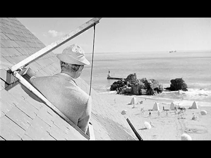 Watch film Monsieur Hulot's Holiday | Les vacances de Monsieur Hulot (1953) - Bande-annonce