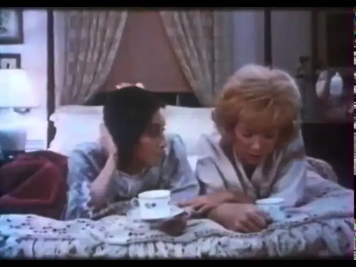 Watch film Terms of Endearment — Tendres passions ( 1983 - bande annonce VF )