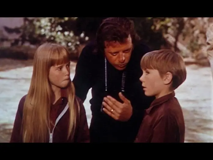 Watch film Escape to Witch Mountain — Was Kim Richards Trying To Sabotage Ike Eisenmann's Performance on Witch Mountain!?