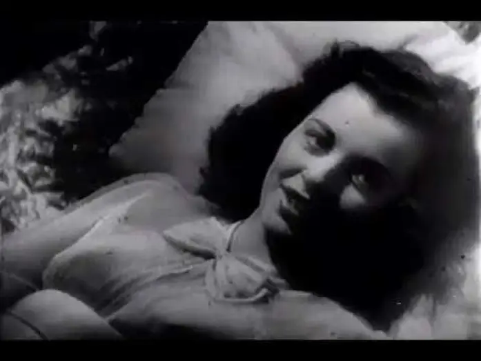 Watch film The Uninvited — Der unheimliche Gast org Trailer   MOVIECHECK66