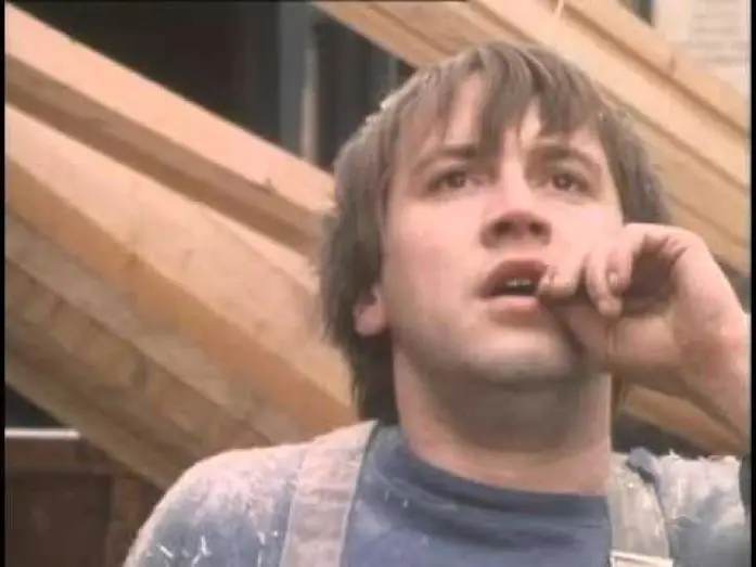 Watch film Threads — Threads (1984) - Bombing Scene